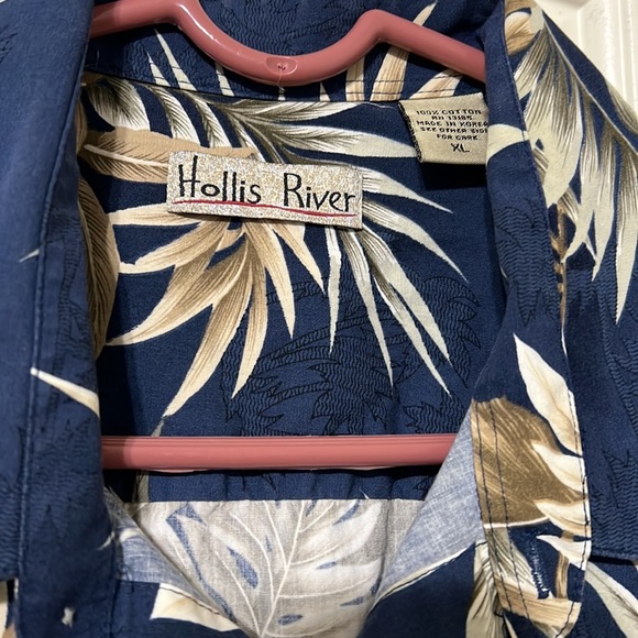 2 mens Hawaiian shirts. XL - Picture 3 of 7